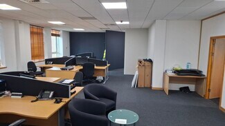 Plus de détails pour Mulberry Dr, Cardiff - Bureau à louer