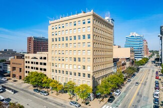 Plus de détails pour 101 SW Adams St, Peoria, IL - Bureau, Bureau/Médical à louer