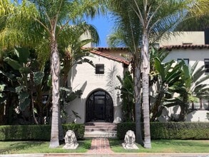 6525 W Sunset Blvd, Los Angeles, CA à louer Photo intérieure– Image 1 sur 4
