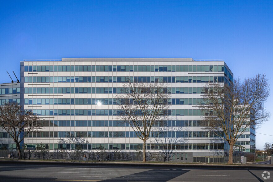 10 Avenue Aristide Briand, Bagneux à louer - Photo de l’immeuble – Image 3 sur 3