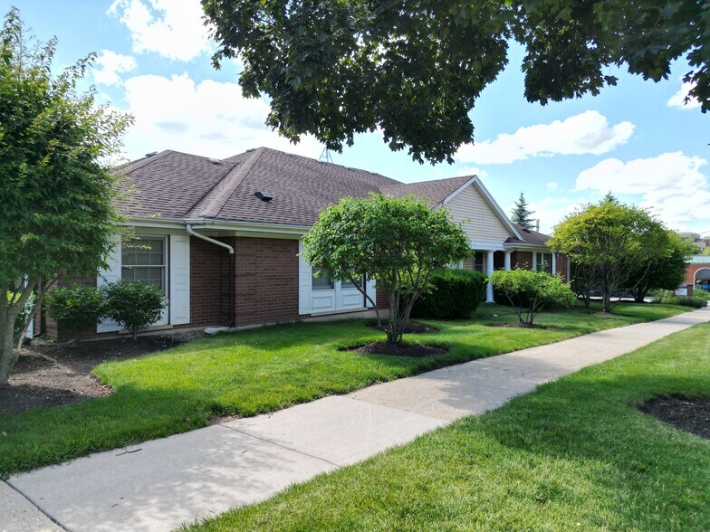 444 N Park Blvd, Glen Ellyn, IL à vendre - Photo de l’immeuble – Image 1 sur 5