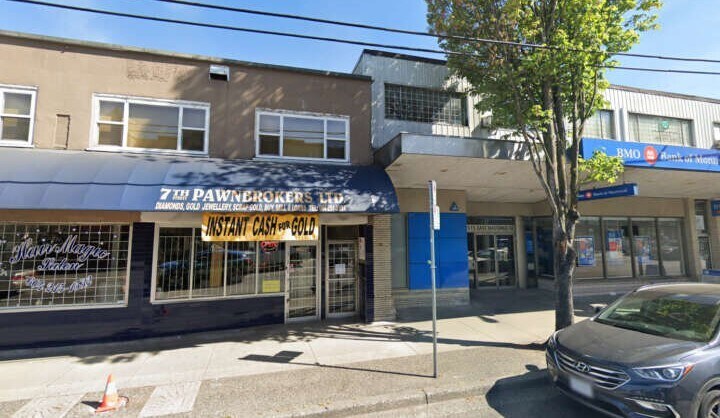 2511 E Hastings St, Vancouver, BC à louer Photo de l’immeuble– Image 1 sur 7