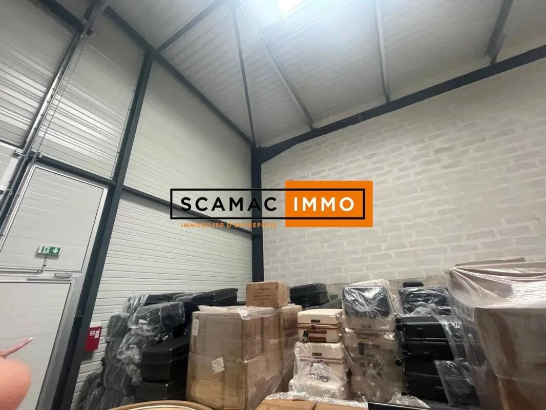 Industriel/Logistique dans Aubergenville à louer Photo intérieure– Image 1 sur 4