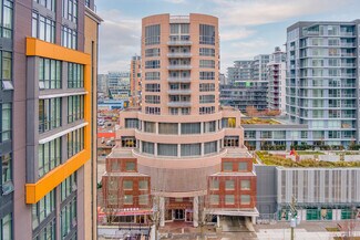 Plus de détails pour 8111 Anderson Rd, Richmond, BC - Bureau à vendre