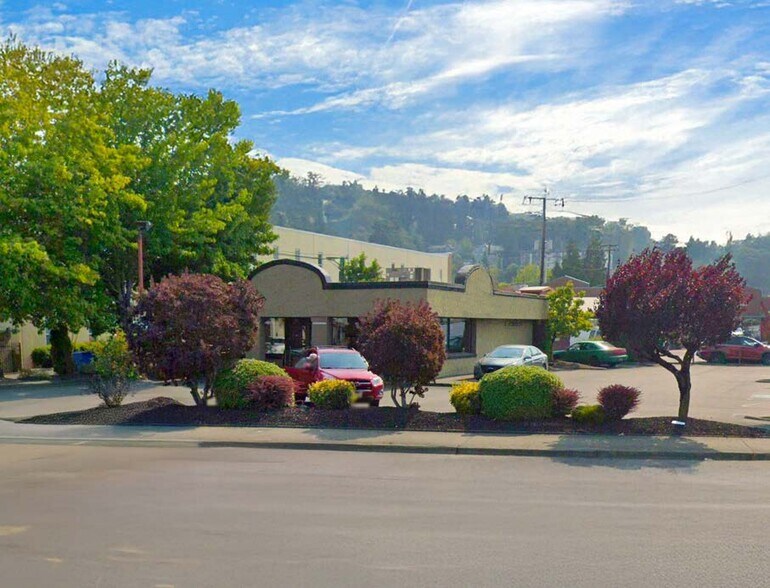 302 E Smith St, Kent, WA à louer - Photo principale – Image 1 sur 1
