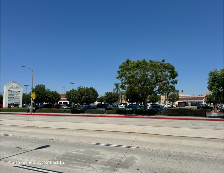 3560-3574 Santa Anita Ave, El Monte, CA à louer - Photo de l’immeuble – Image 1 sur 4