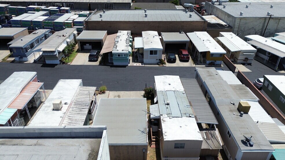 L&J / GRANDVIEW MHP portefeuille de 2 biens à vendre sur LoopNet.fr - Photo de l’immeuble – Image 3 sur 39