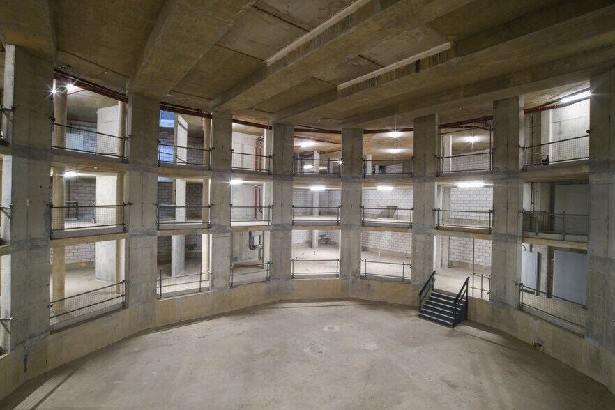 12A Islington Green, Londres à louer - Photo intérieure – Image 1 sur 5