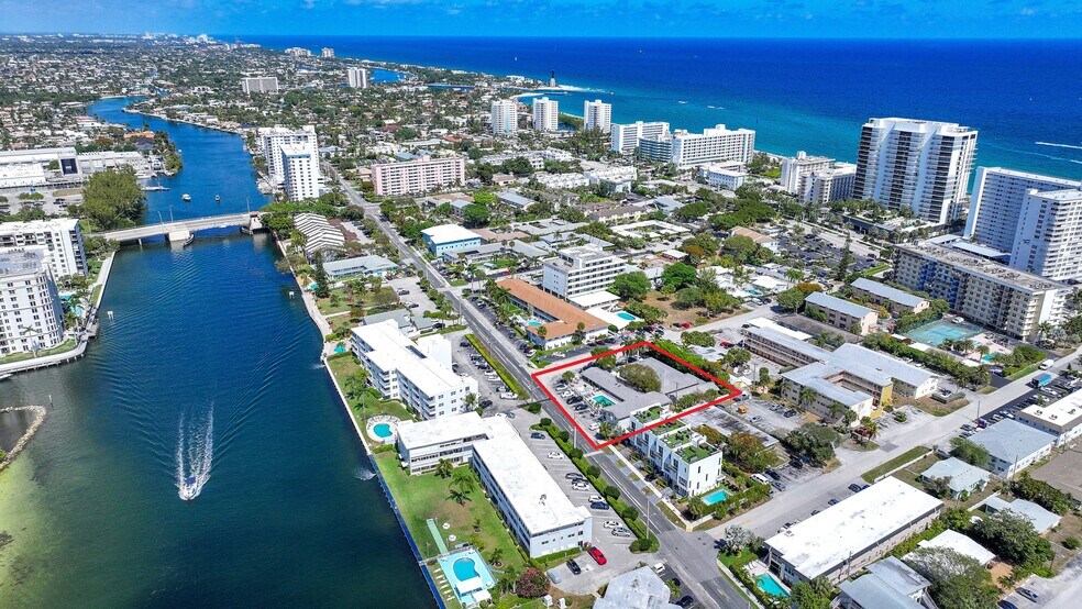 1020 N Riverside Dr, Pompano Beach, FL à vendre - Photo de l’immeuble – Image 2 sur 25