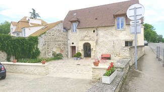 Plus de détails pour Route De Mantes, Mareil-sur-Mauldre - Bureau à louer