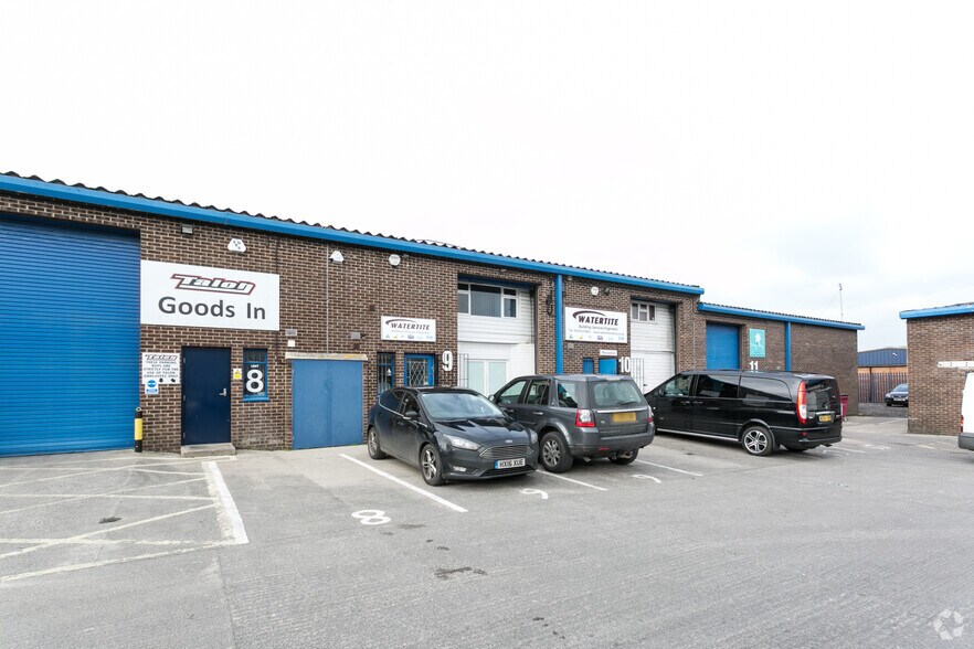 11 Sea King Rd, Yeovil à louer - Photo de l’immeuble – Image 3 sur 9