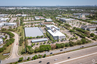 11210 Equity Dr, Houston, TX - VUE AÉRIENNE  vue de carte