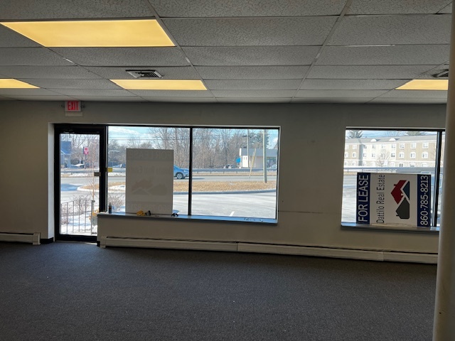 2600 Berlin Tpke, Newington, CT à louer - Photo de l’immeuble – Image 3 sur 20