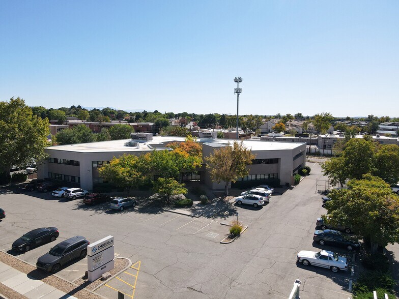 6020 Academy Rd NE, Albuquerque, NM à vendre - Photo de l’immeuble – Image 1 sur 5