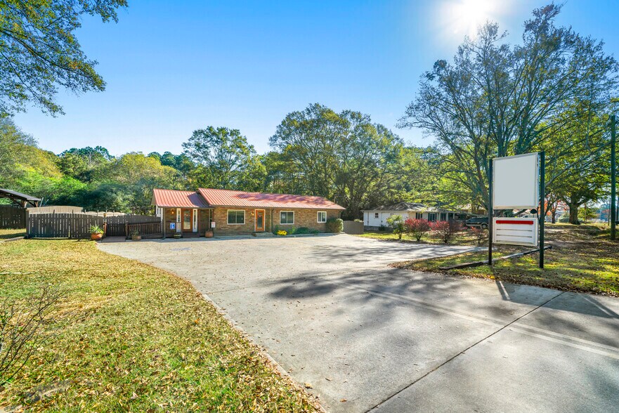402 Carrollton St, Temple, GA à vendre - Photo principale – Image 1 sur 33