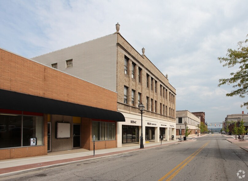 24 W 3rd St, Mansfield, OH à vendre - Photo de l’immeuble – Image 3 sur 11