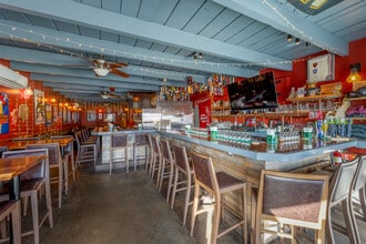 1038-1044 S Coast Hwy, Encinitas, CA à louer Photo intérieure– Image 2 sur 9