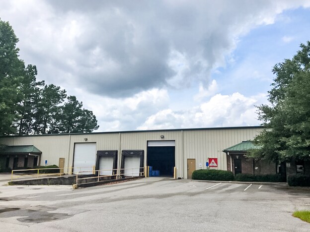 7421 W Spartan Blvd, Charleston, SC à louer - Photo de l’immeuble – Image 3 sur 17