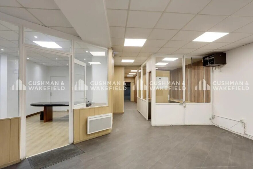 23 Rue Pierre Curie, Courbevoie à louer - Photo de l’immeuble – Image 3 sur 5