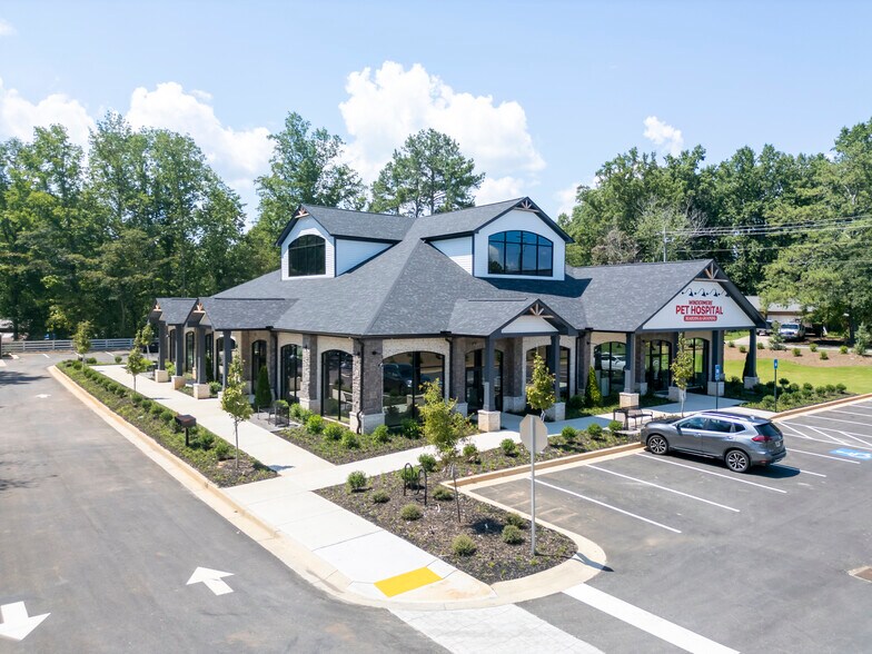 2610 Buford Highway, Cumming, GA à louer - Photo de l’immeuble – Image 2 sur 9
