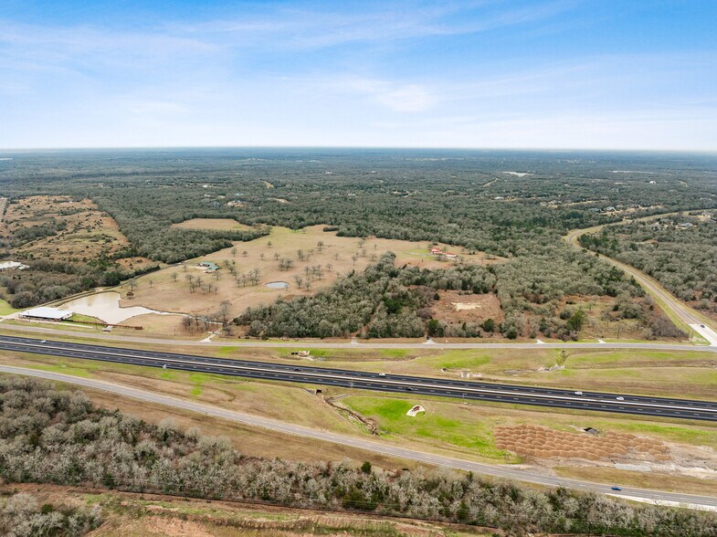 18428 State Highway 6 S, College Station, TX à vendre - Photo de l’immeuble – Image 2 sur 4