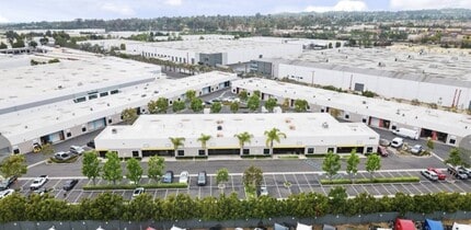 2005 Raymer Ave, Fullerton, CA à louer Photo intérieure– Image 1 sur 4