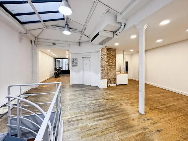 Plus de détails pour Bureau à louer