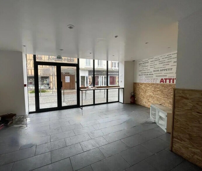 Local commercial dans Evreux à louer - Photo de l’immeuble – Image 1 sur 3