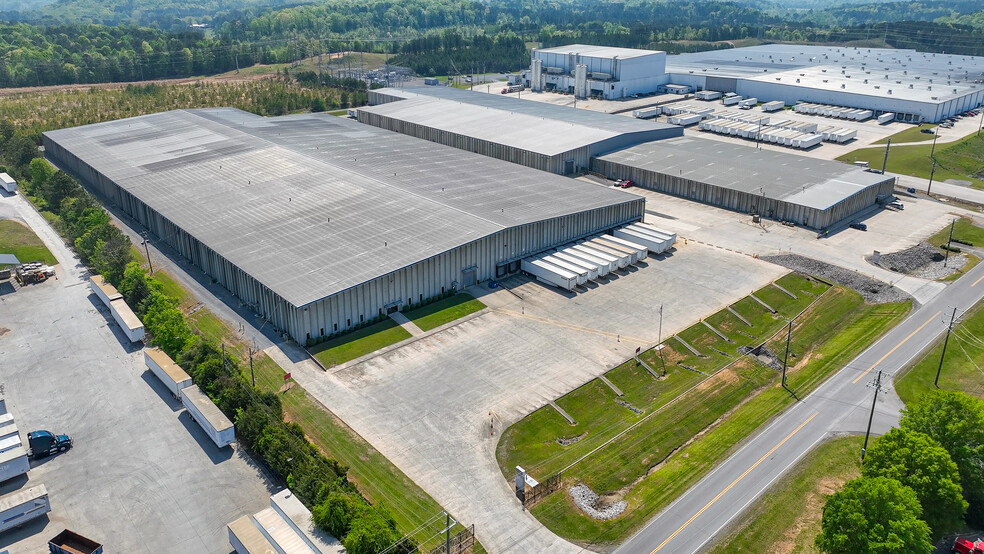 Enterprise Industrial portefeuille de 2 biens à vendre sur LoopNet.fr - Photo de l’immeuble – Image 2 sur 5