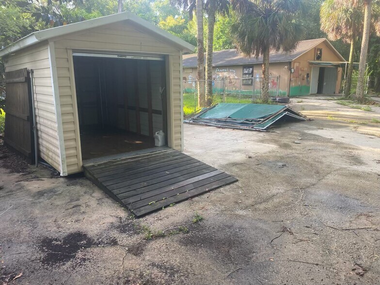 463 E Lincoln Ave, LaBelle, FL à vendre - Photo de l’immeuble – Image 3 sur 4