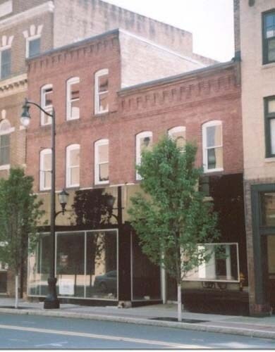 29-31 E Northampton St, Wilkes-Barre, PA à vendre Photo principale– Image 1 sur 2