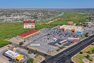 2314-2316 S Zapata Hwy, Laredo, TX - VUE AÉRIENNE vue de carte - Image1