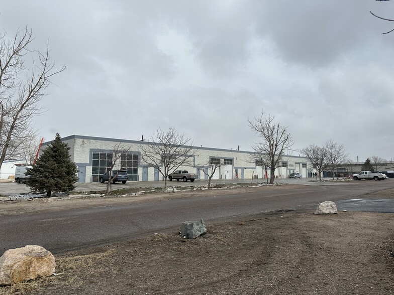 2531 W 62nd Ct, Denver, CO à louer - Photo de l’immeuble – Image 2 sur 16