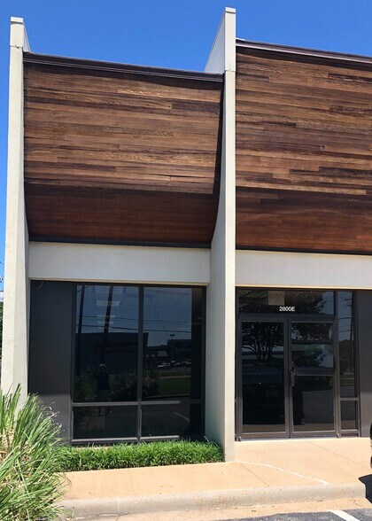 2800 W 70th St, Shreveport, LA à louer - Photo de l’immeuble – Image 3 sur 15