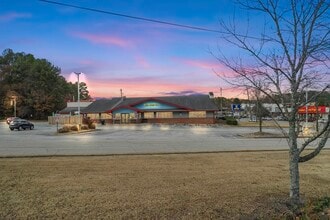 5425 N Henry Blvd, Stockbridge, GA à louer Photo de l’immeuble– Image 1 sur 19