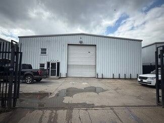 Plus de détails pour 9239 Alberene Dr, Houston, TX - Industriel/Logistique à louer