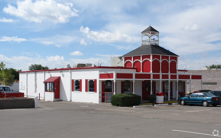 8600 Indian School Rd NE, Albuquerque, NM à vendre - Photo de l’immeuble – Image 3 sur 5