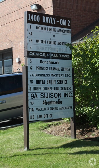 1400 Bayly St, Pickering, ON à louer - Photo de l’immeuble – Image 3 sur 6