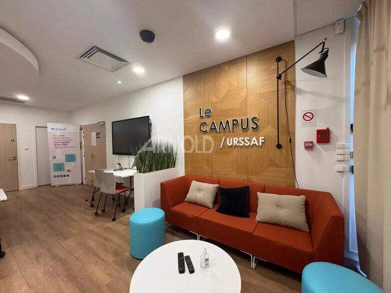 Bureau dans Nantes à vendre - Photo de l’immeuble – Image 3 sur 17