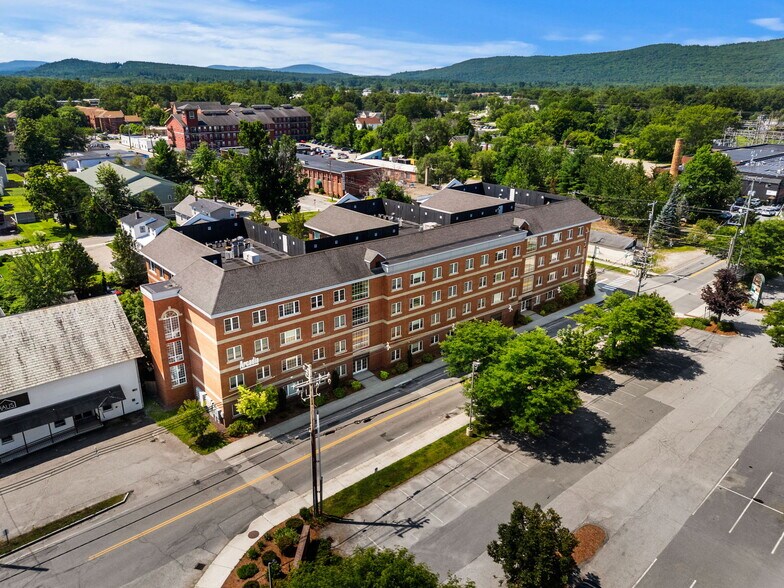 120 Emerald St, Keene, NH à vendre - Photo de l’immeuble – Image 2 sur 67