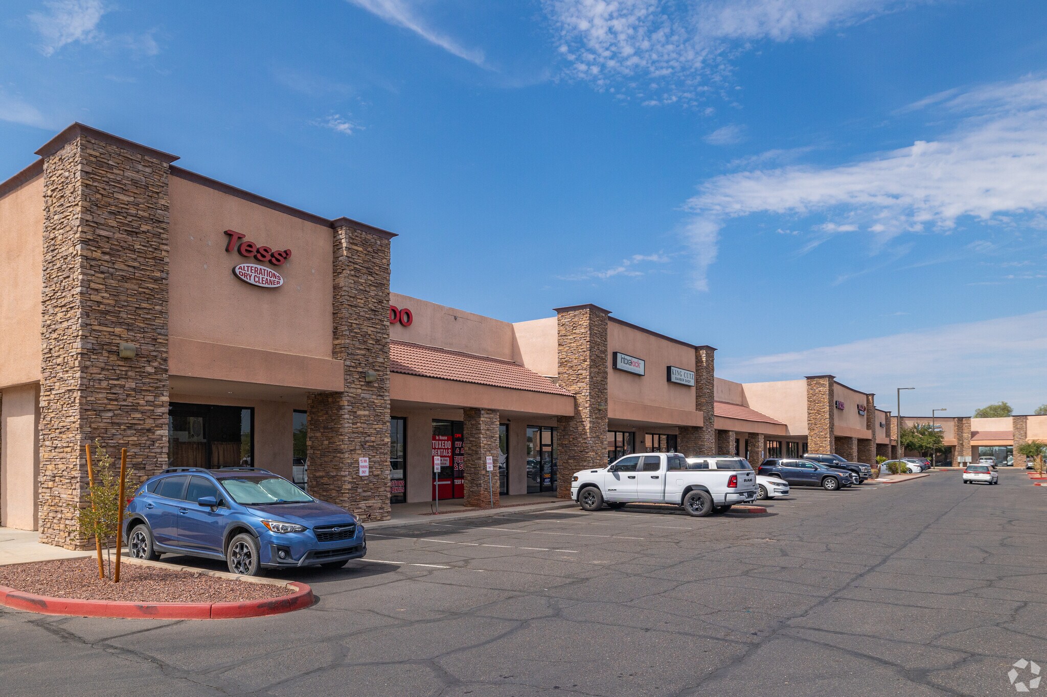 965 E Van Buren St, Avondale, AZ à louer Photo principale– Image 1 sur 4