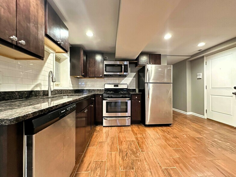 4320 S Michigan Ave, Chicago, IL à vendre - Photo de l’immeuble – Image 2 sur 5