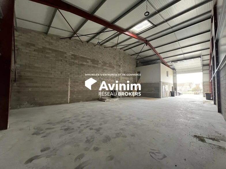 Local commercial dans Limours à louer - Photo de l’immeuble – Image 3 sur 7