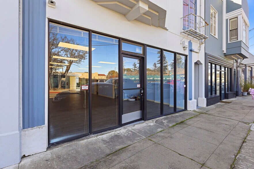 869 Woodside Way, San Mateo, CA à vendre - Photo principale – Image 1 sur 54