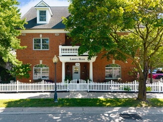 Plus de détails pour 206 E Liberty St, Milford, MI - Bureau à vendre