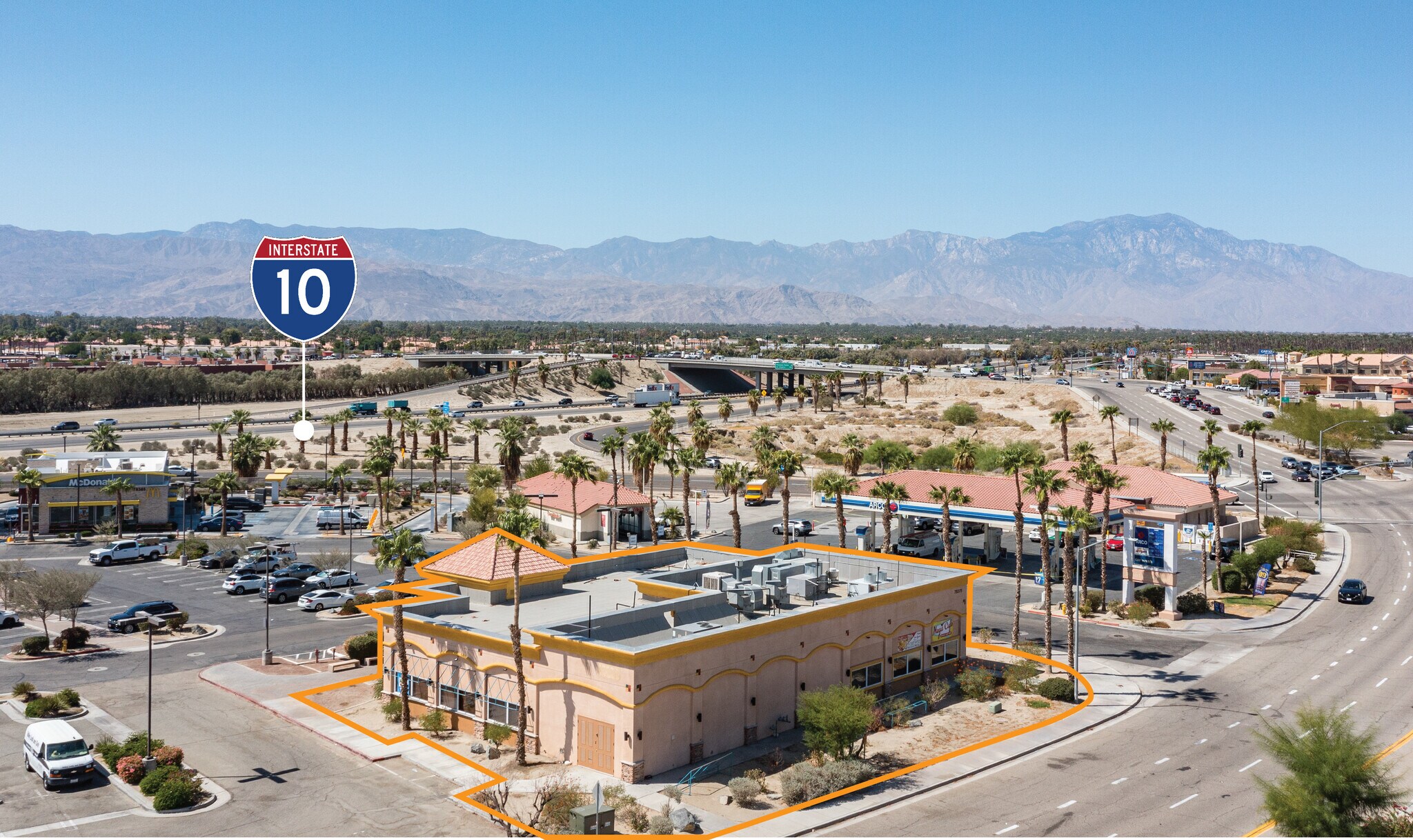 78375 Varner Rd, Palm Desert, CA à vendre Photo de l’immeuble– Image 1 sur 8