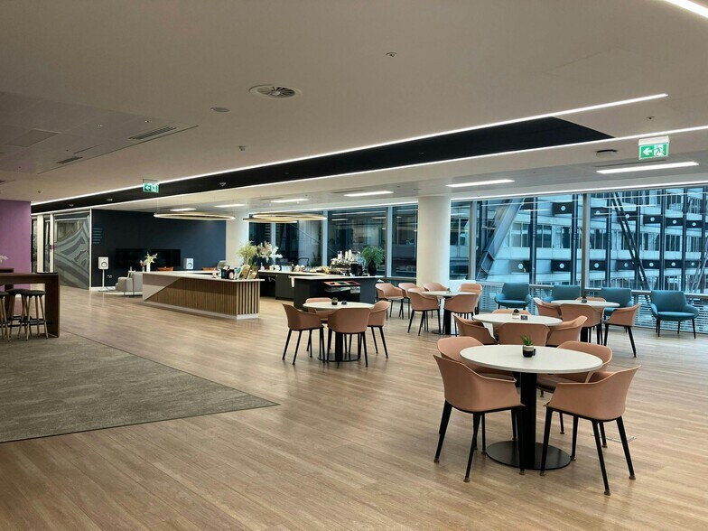 10 Exchange Sq, Londres à louer - Photo de l’immeuble – Image 2 sur 14