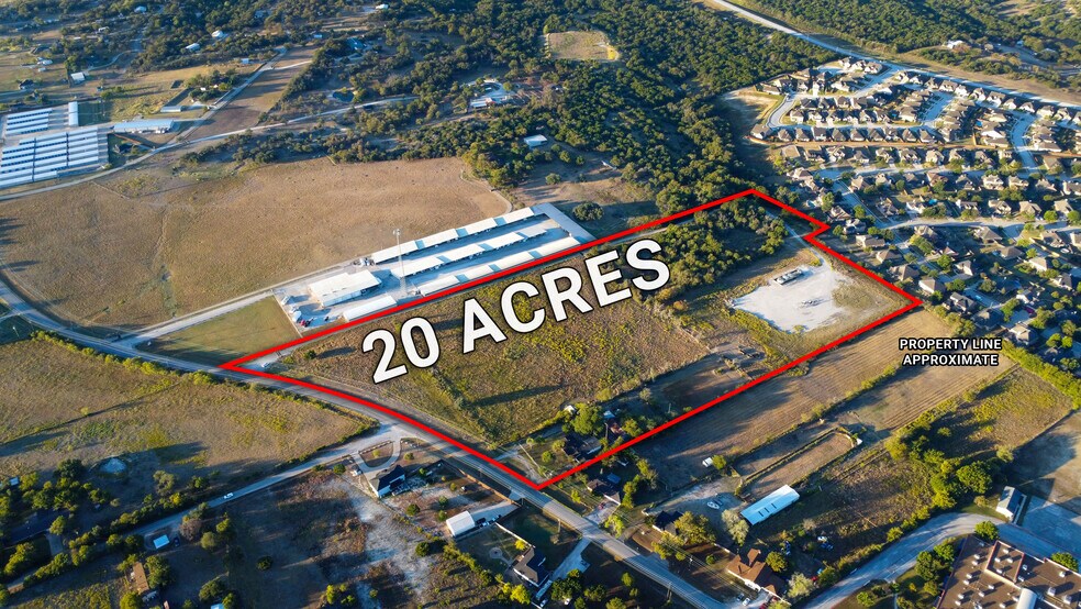 705 N Oakridge Dr, Weatherford, TX à vendre - Photo de l’immeuble – Image 2 sur 5