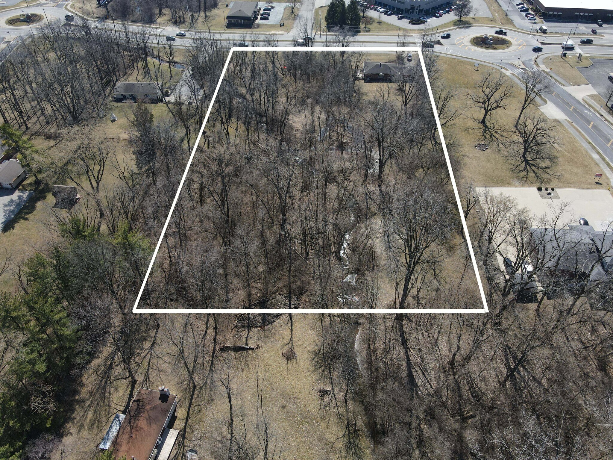 3654 W 96th St, Indianapolis, IN à vendre Photo principale– Image 1 sur 6