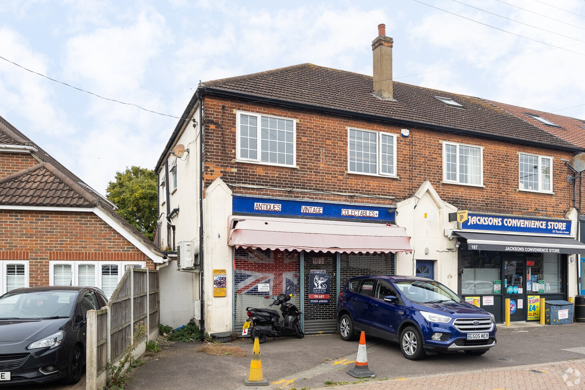 189 Thorndon Av, West Horndon à louer Photo principale– Image 1 sur 3